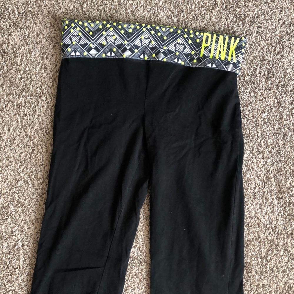 VS PINK boot cut yoga